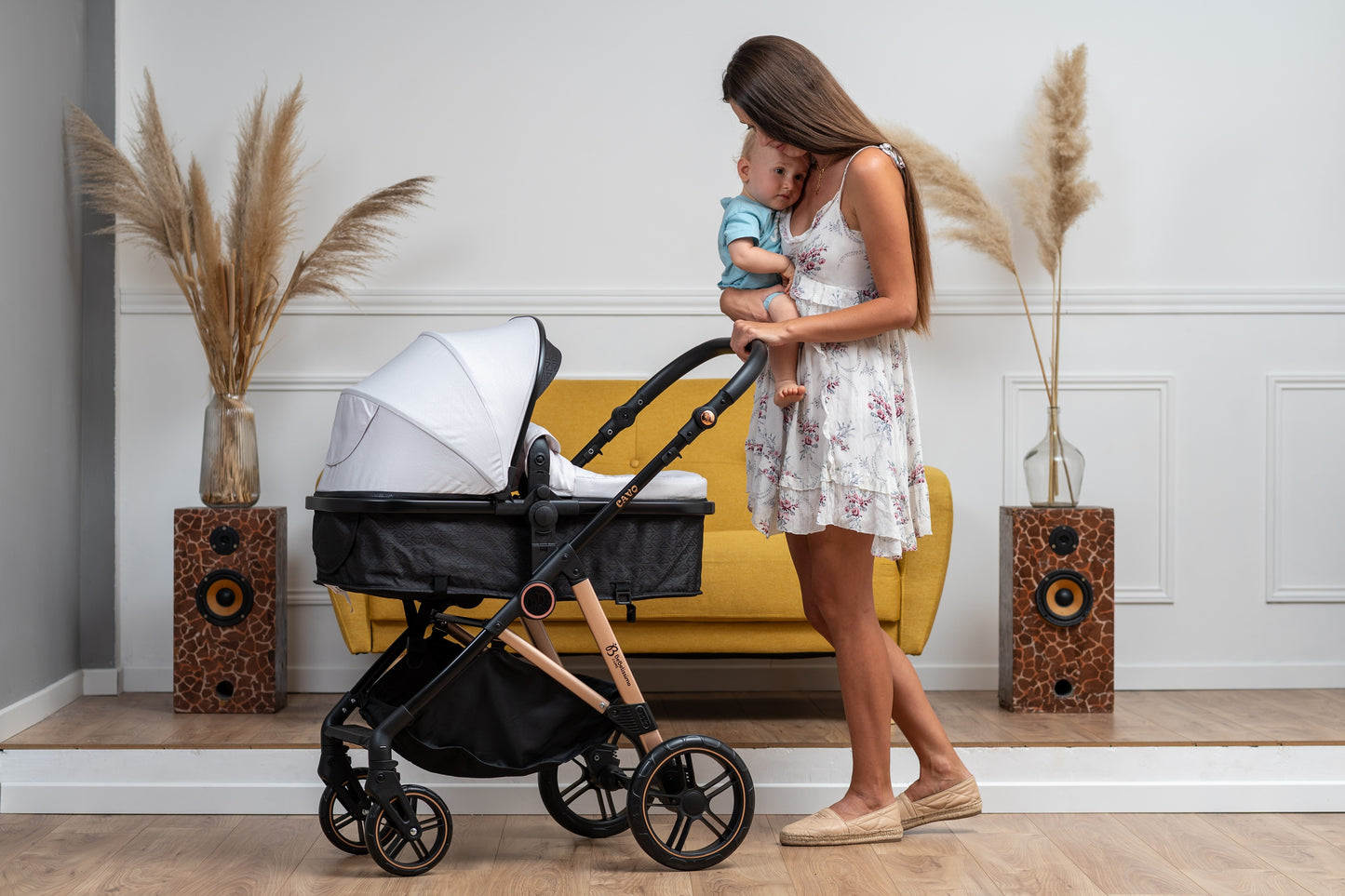 BEBELISSIMO - Poussette combinée trio 3 en 1 - siège auto 0+ CAVO – nacelle –  base Isofix - jambes de force – jusqu’à 22kg - Beige